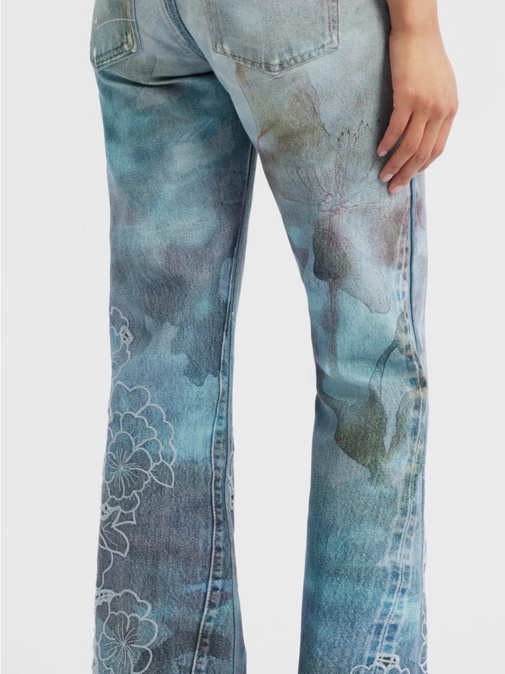 We The Free watercolor Bloom combo jeans - Picture 2 of 16
